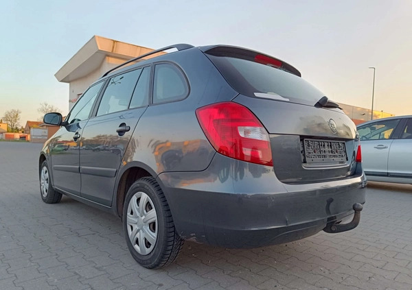 Skoda Fabia cena 12900 przebieg: 251699, rok produkcji 2010 z Dębno małe 436